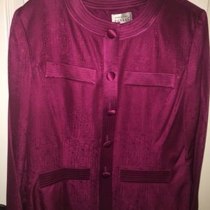 SILK 2 PC SUIT SZ 18 CRANBERRY LIKE NEW!